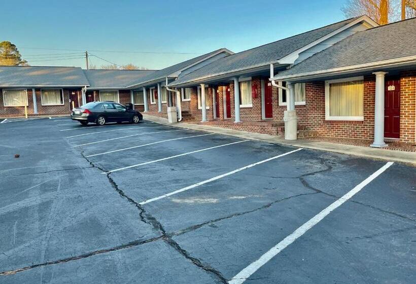 Imperial Motel