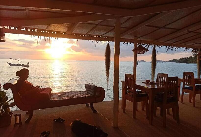 Last Hammock Beach Resort