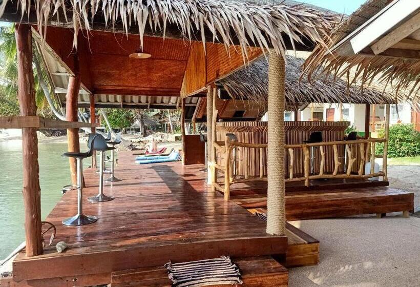 Last Hammock Beach Resort