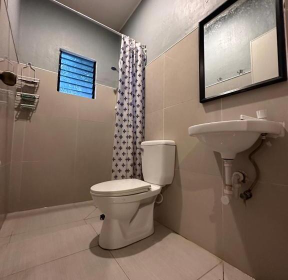 Lionfish Backpackers Hostel Malapascua