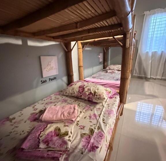 Lionfish Backpackers Hostel Malapascua