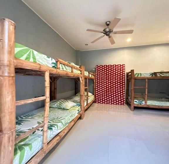 Lionfish Backpackers Hostel Malapascua