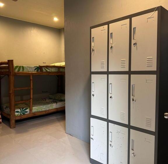 Lionfish Backpackers Hostel Malapascua
