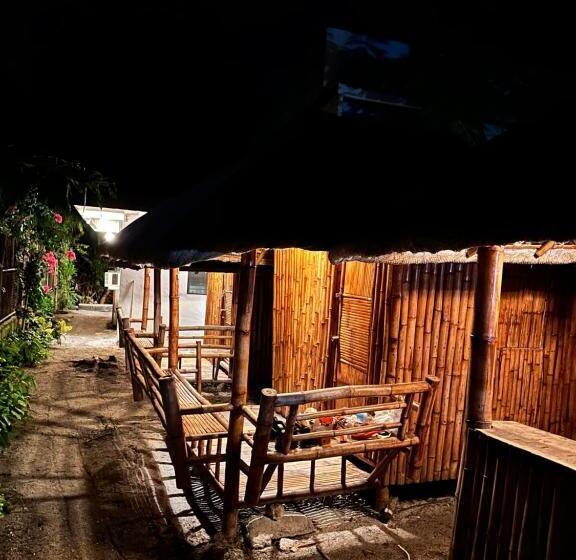 Lionfish Backpackers Hostel Malapascua