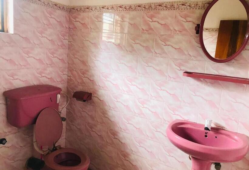 פנסיון Batti Rest