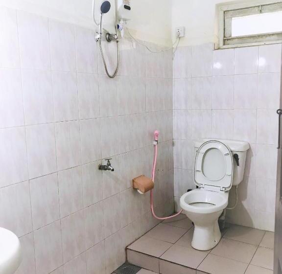 פנסיון Batti Rest