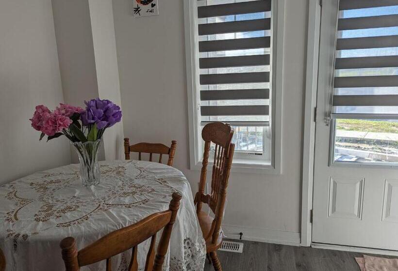 بنسيون Bright Room Full Of Love And Warmth