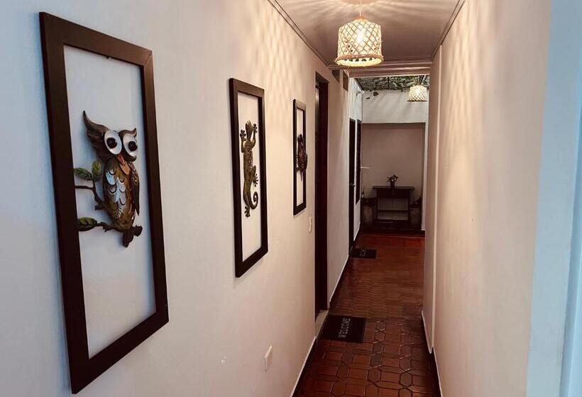 펜션 Casa Cabieles Hostal