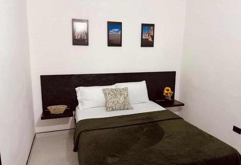 پانسیون Casa Cabieles Hostal