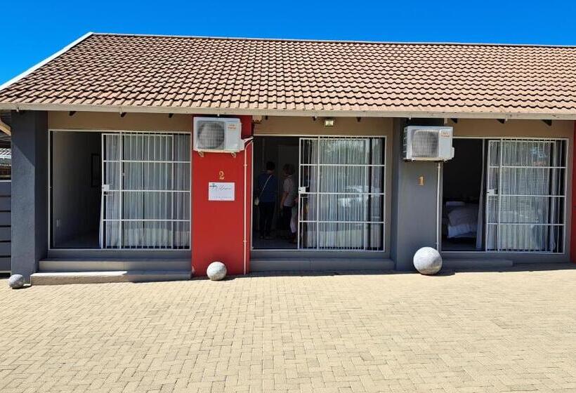 פנסיון Chrisserus Guest Rooms