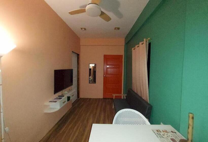 پانسیون Danny S Den Boracay