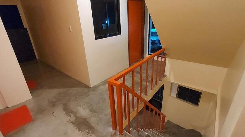 پانسیون Danny S Den Boracay