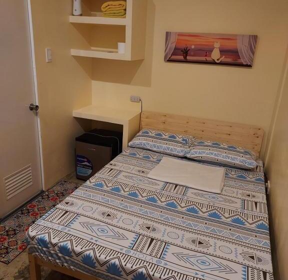 پانسیون Danny S Den Boracay