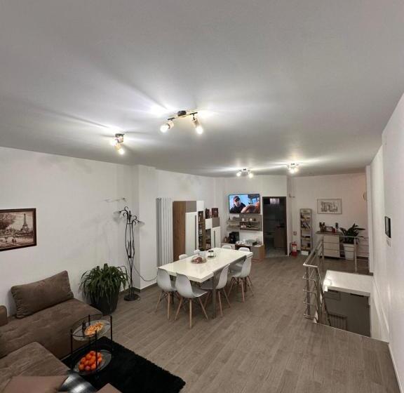 펜션 Gemasoti House