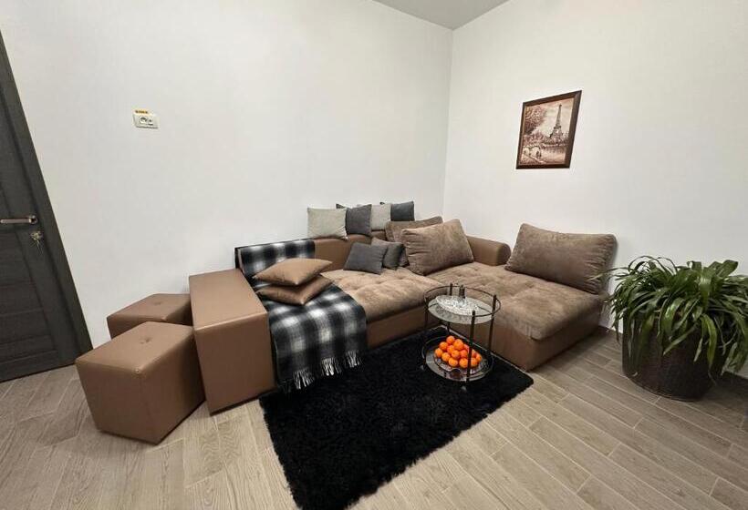 펜션 Gemasoti House