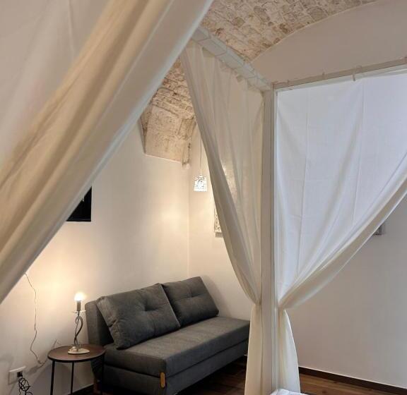 بنسيون Home 5   Palazzo Antico