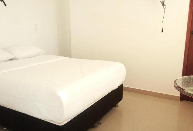 ペンション Hospedaje Linda Lirio