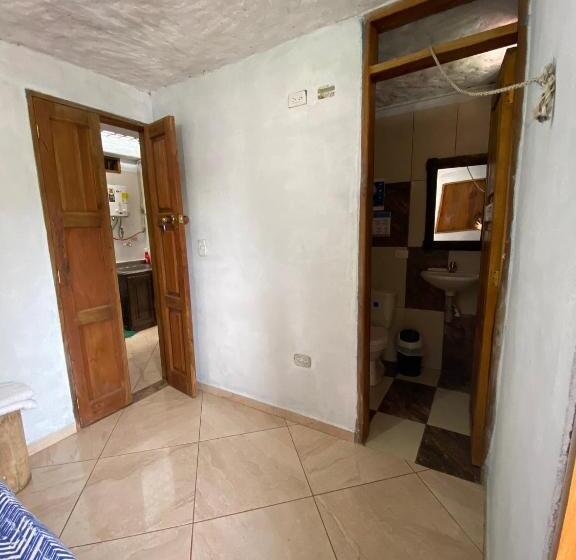 펜션 Hostal Cabecirrufa