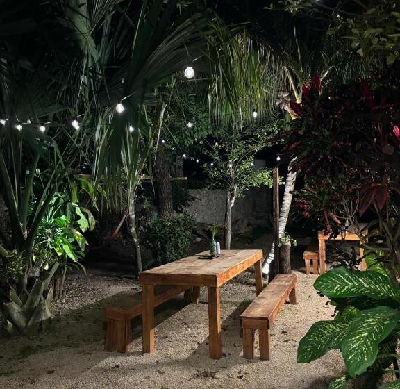 پانسیون Hostelaje