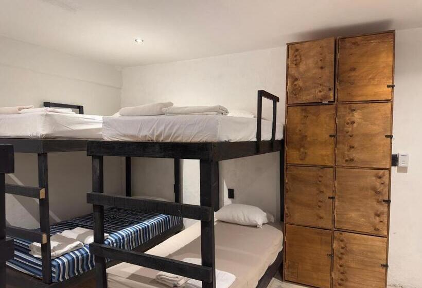 پانسیون Hostelaje