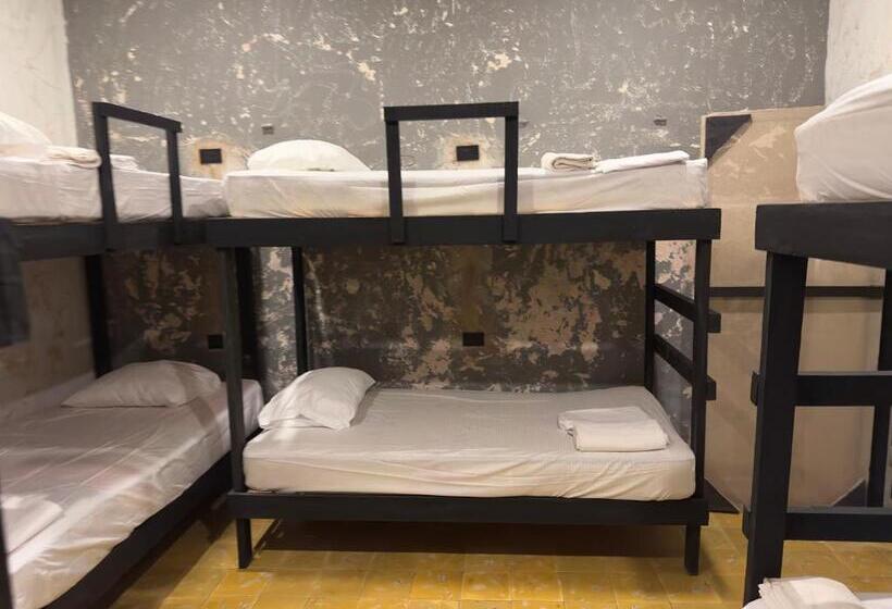 پانسیون Hostelaje