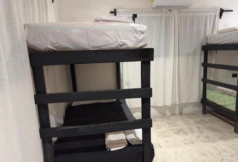 پانسیون Hostelaje