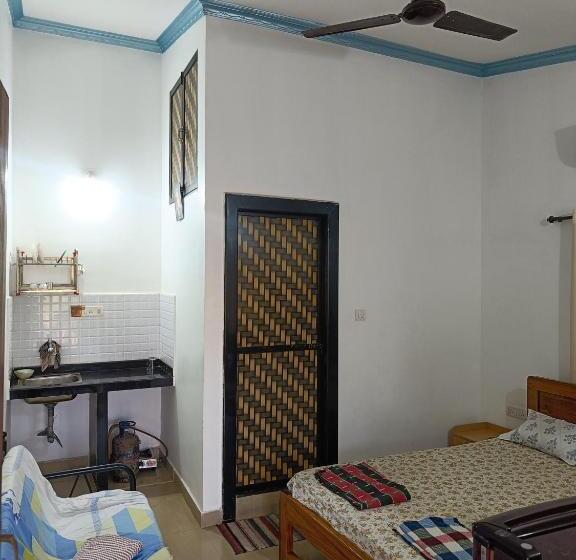 פנסיון Matilda Guest House