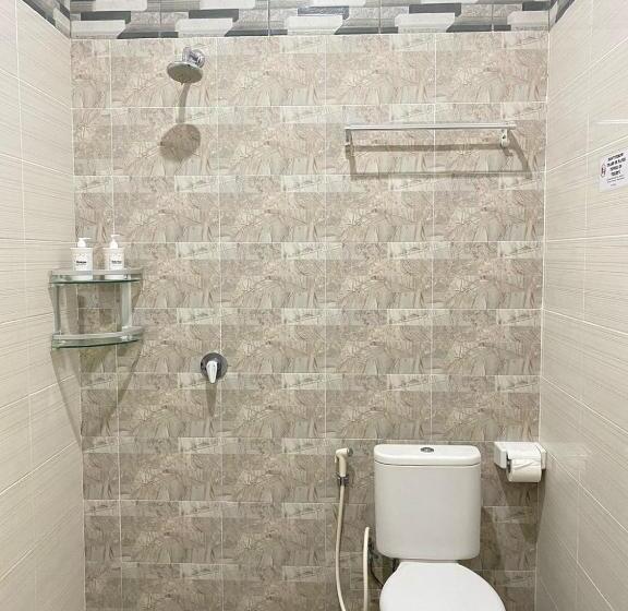 פנסיון Miyo S House