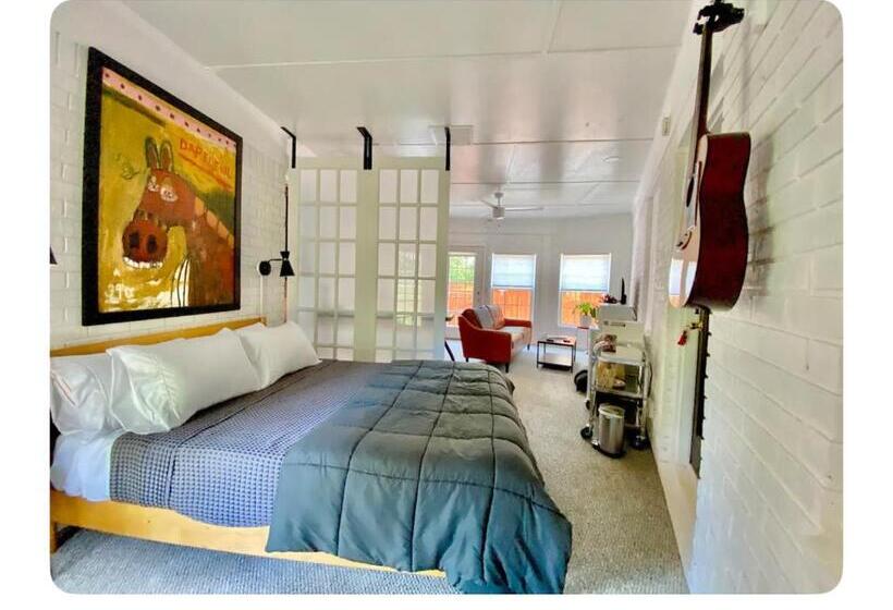 بنسيون Toadhaus Studio In Quiet Residential Neighborhood Athens