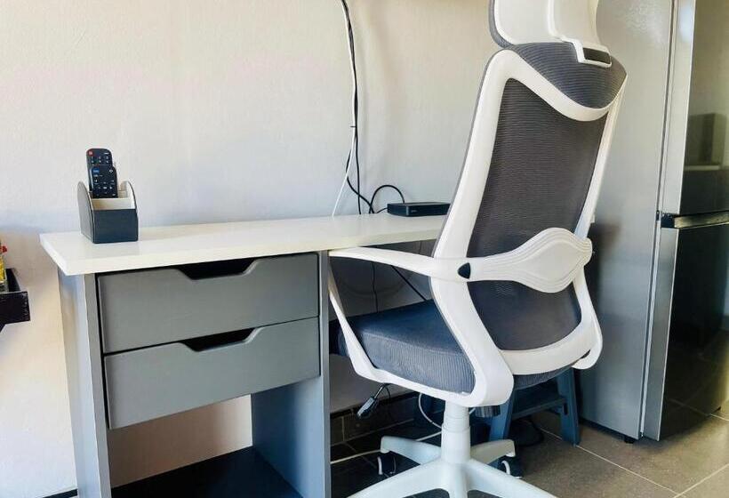 ペンション Trendybliss Guest House