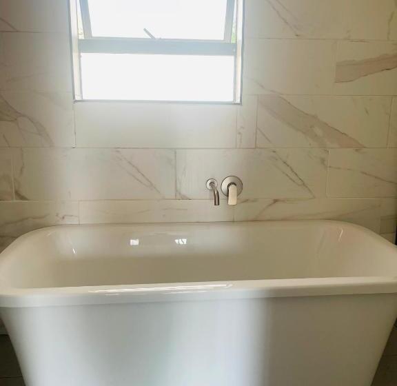 ペンション Trendybliss Guest House