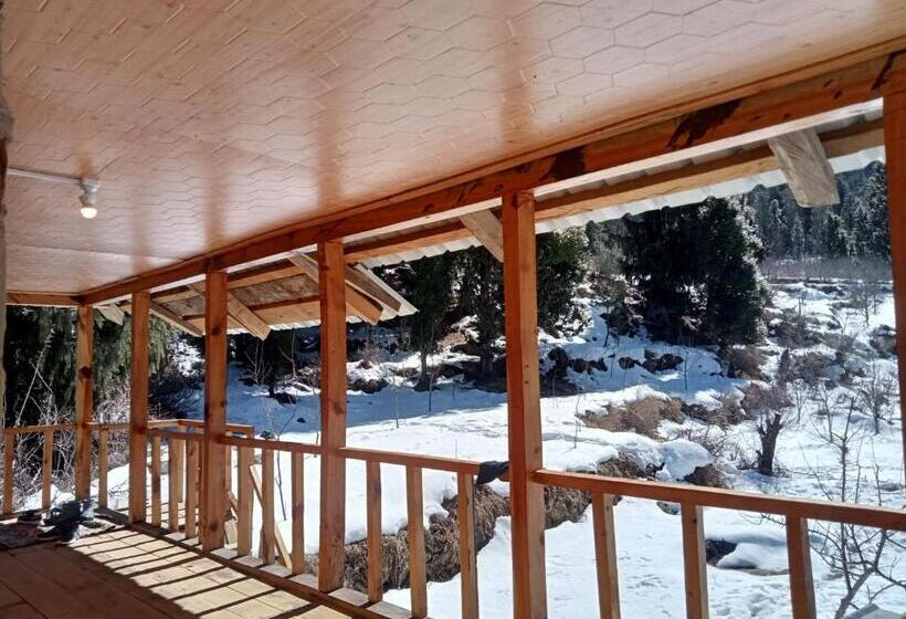 ペンション Woodstock Villa Rooms&entirevilla Tulga