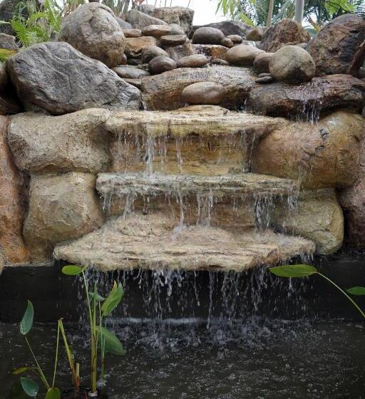 리조트 Nature Sanctuary Urumbi Hills