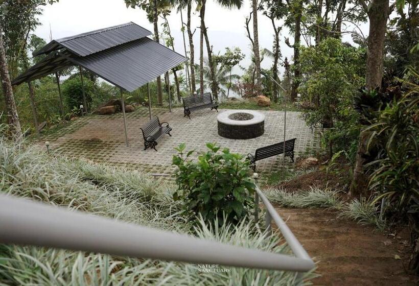 리조트 Nature Sanctuary Urumbi Hills