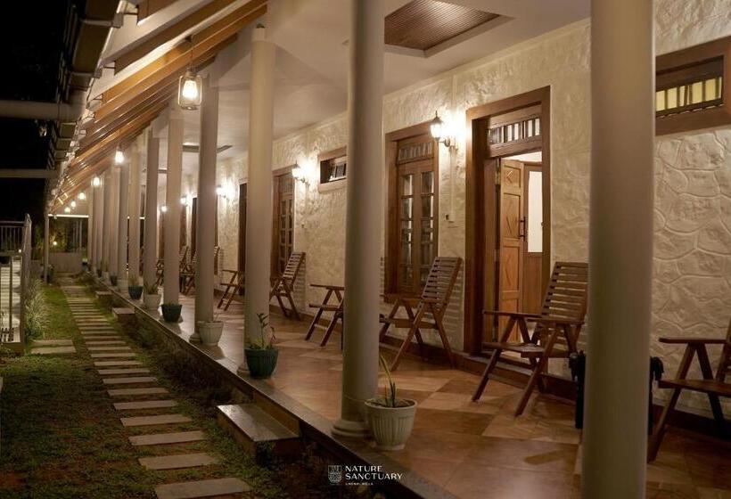 리조트 Nature Sanctuary Urumbi Hills