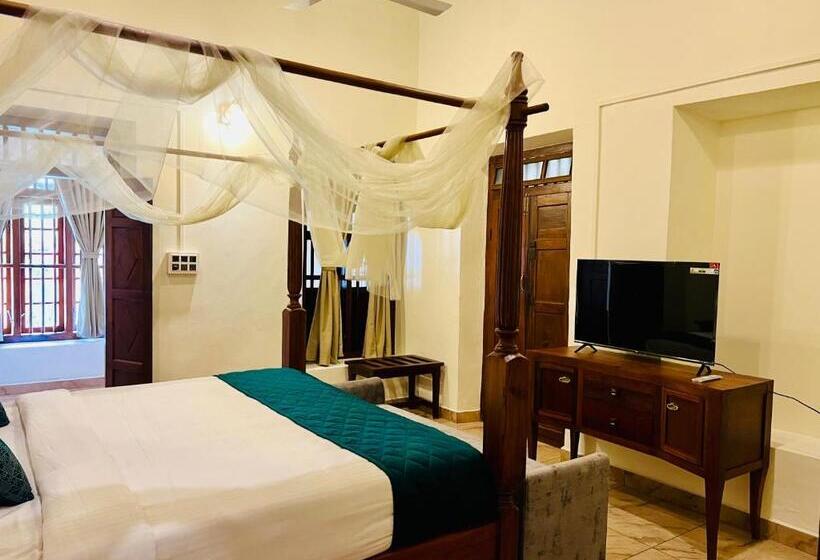 리조트 Nature Sanctuary Urumbi Hills