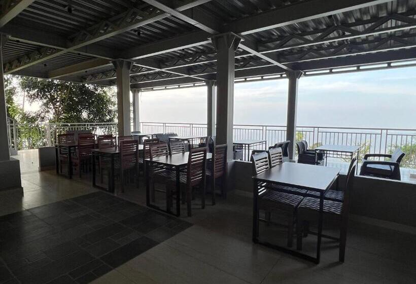 리조트 Nature Sanctuary Urumbi Hills