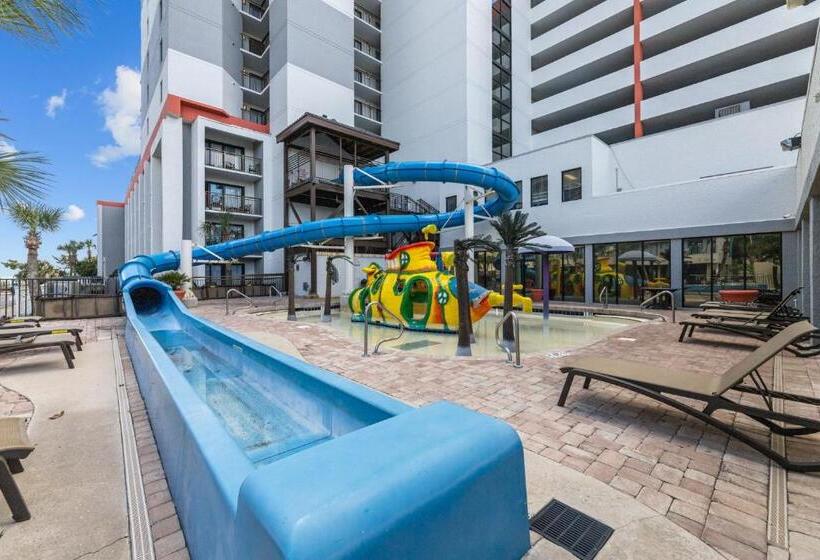 استراحتگاه Ocean Front Luxury Grand Cayman Restort, 10 Pools, Hot Tubs, Lazy River, Water Park, 2 Onsite Restau