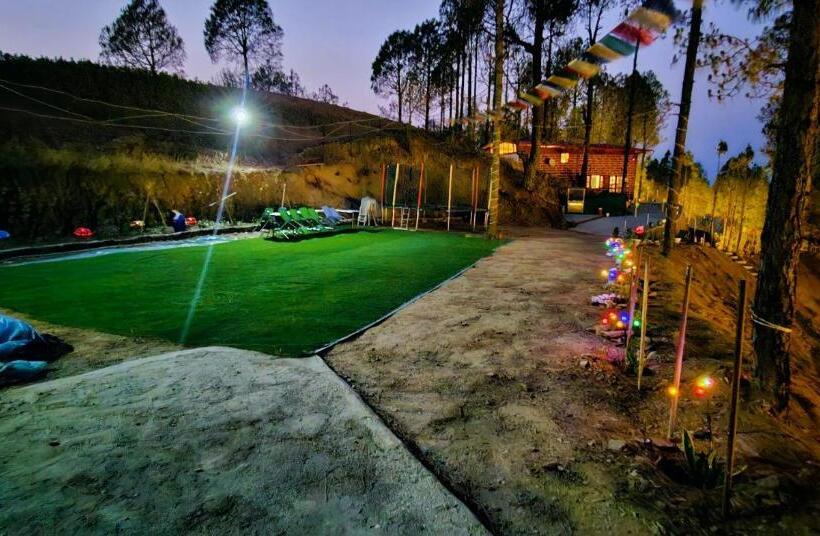 Курорт Shiv Forest Villas