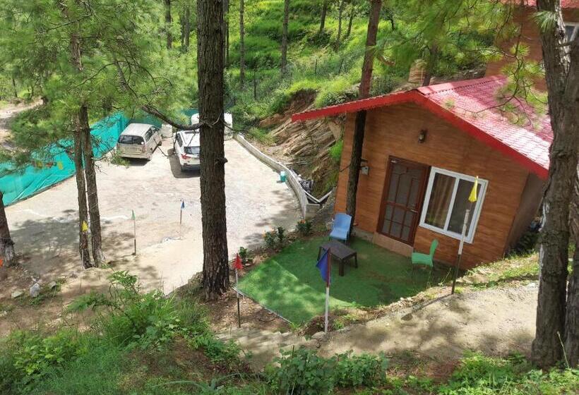 אתר נופש Shiv Forest Villas