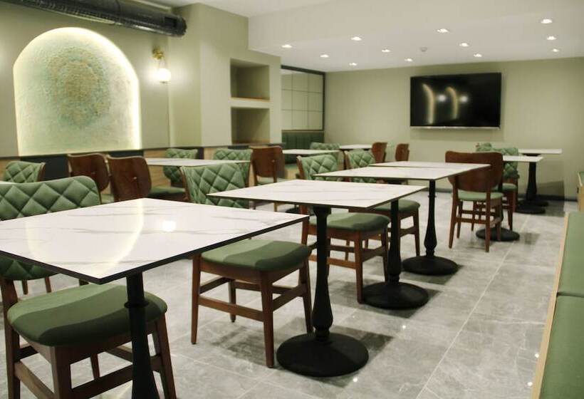 Sabiha Sultan Hotel Karakoy