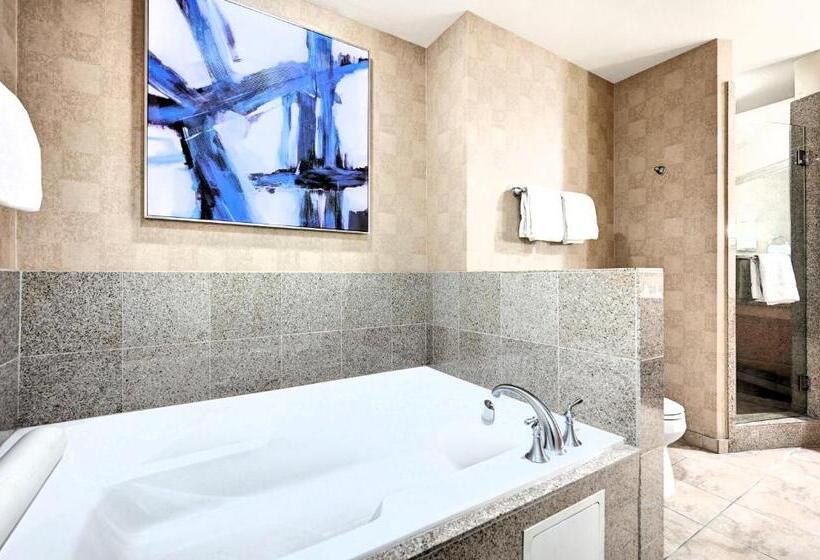 Sphere In Hd!   1br Private Retro Condo With Premium Views