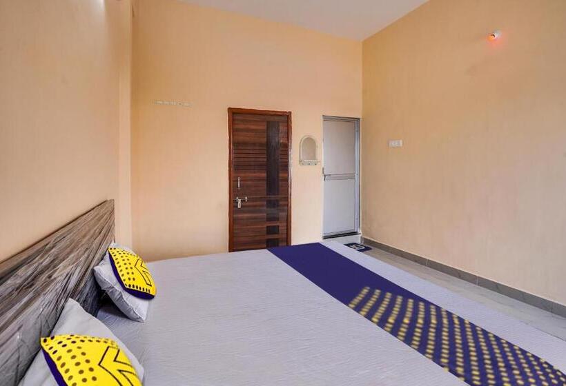 Spot On Hotel Pragya 5