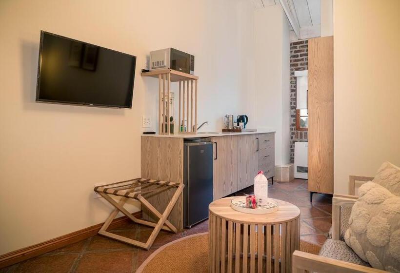 The Lofts @ Maple Square