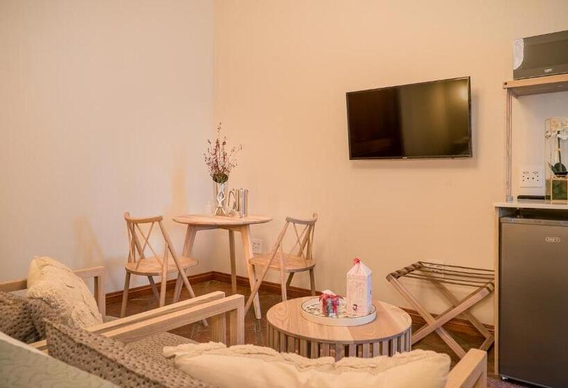 The Lofts @ Maple Square