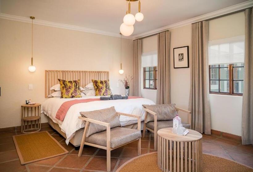 The Lofts @ Maple Square