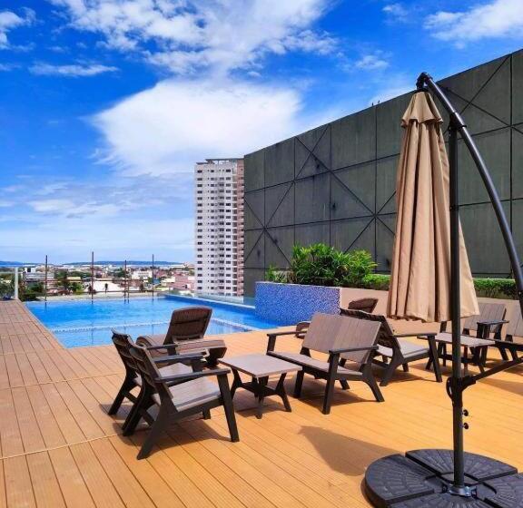 Tinch@inspiria Cozy Centrally Located Studio Unit With Balcony In The Heart Of Davao City. Beside Ab