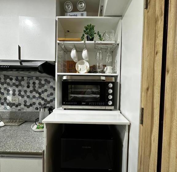 Tinch@inspiria Cozy Centrally Located Studio Unit With Balcony In The Heart Of Davao City. Beside Ab