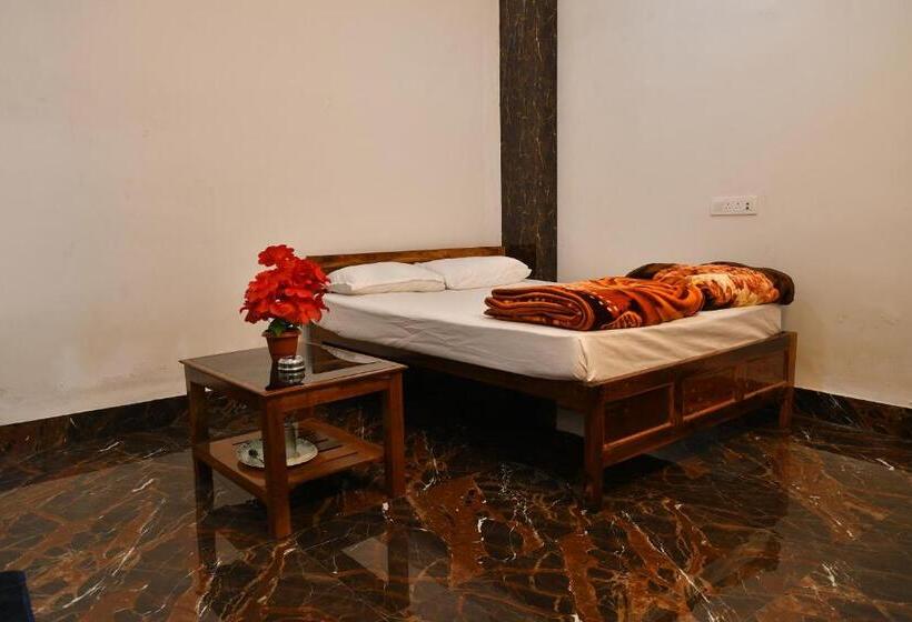 فندق صغير Paradise Inn