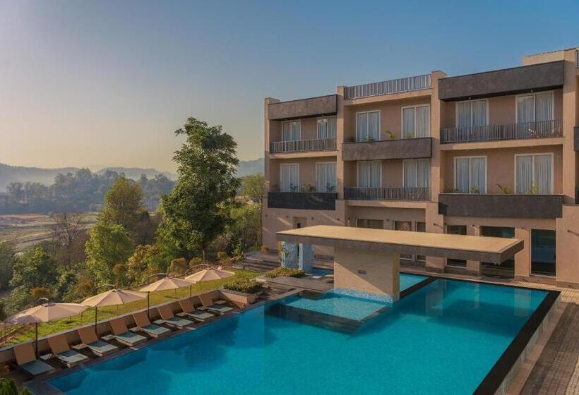 Baantalai Hotel And Resort